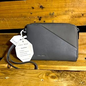 Pixie Mood *NEW* clutch